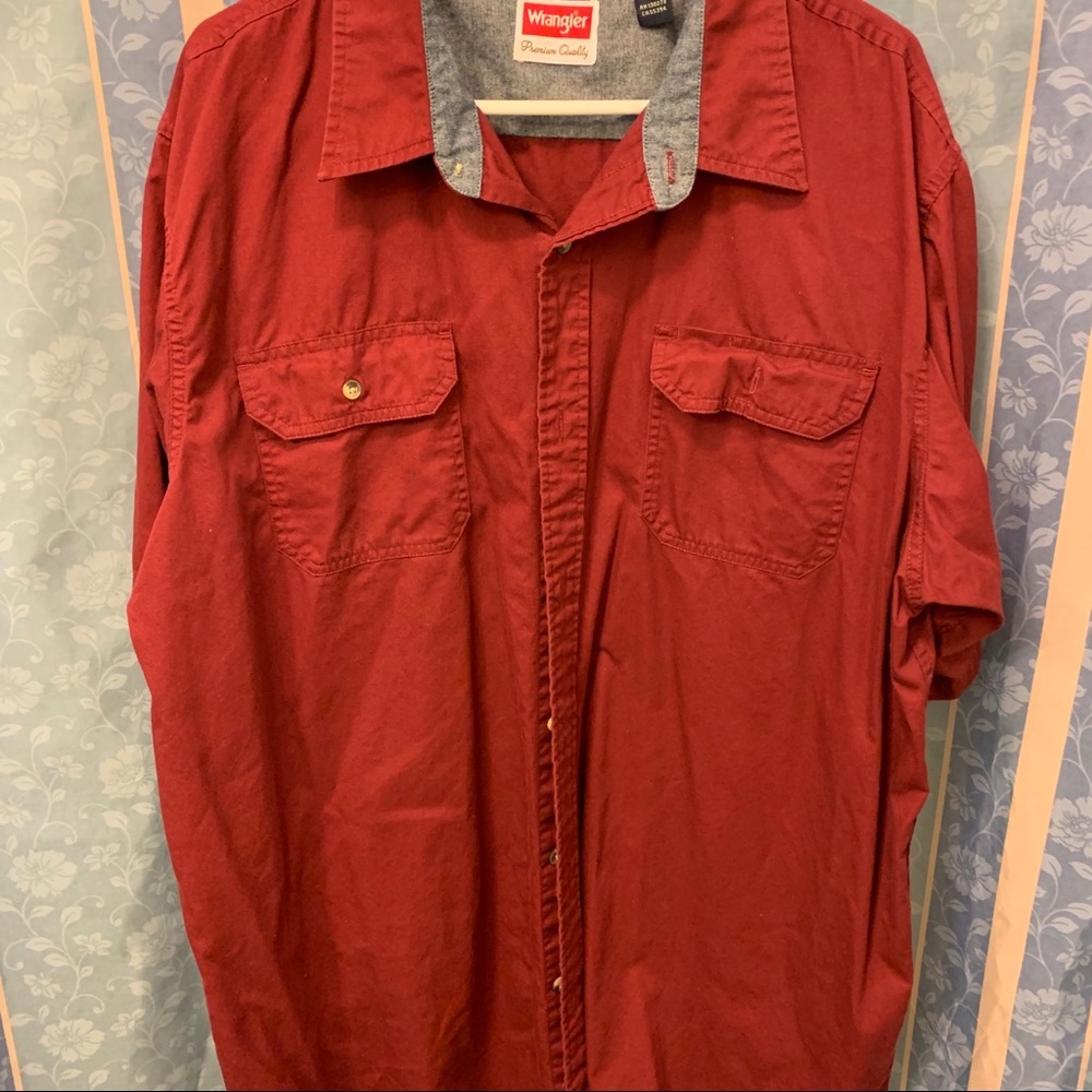 Wrangler Short Sleeve Button Up